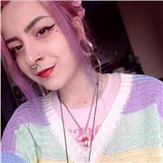 Laureata in lingue con il massimo dei voti alla triennale di Bologna e laureanda alla magistrale di letterature comparate e postcoloniali offre lezioni di inglese e russo, con relativa cultura, letteratura, traduzione e poesia